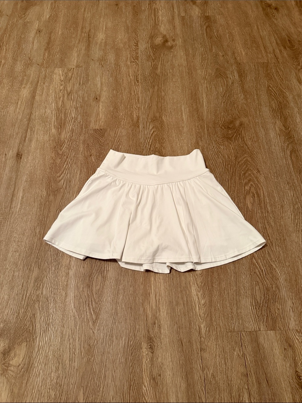 Hollister Gilly Hicks White Athletic Skort